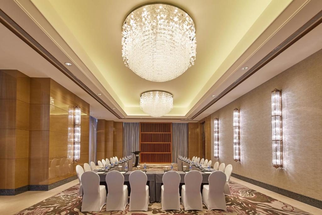 Отель The Westin Нинбо Экстерьер фото